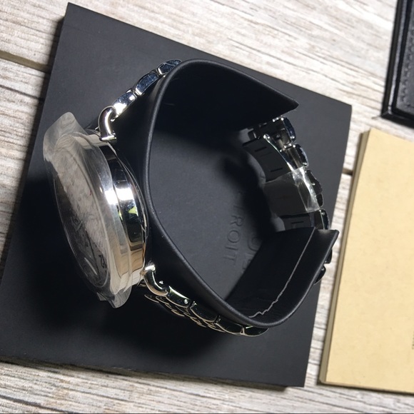 Runwell Shinola watch